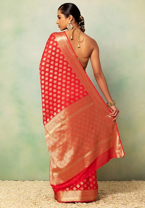Red Floral Brocade Saree With Blouse - Image 4